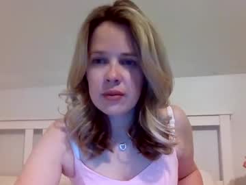 Cherrypieeee8989 Chaturbate profile image