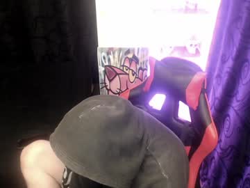 Fuxkthehell Chaturbate profile image
