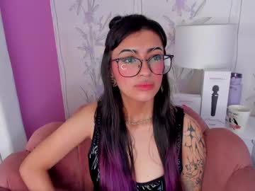 Profile of miadevinee