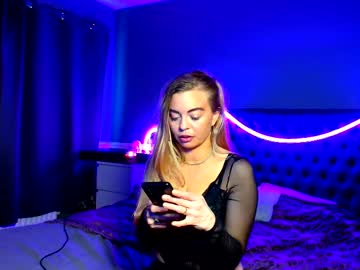 Xlovelaylax Chaturbate profile image
