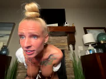 Squirtiniki Chaturbate profile image