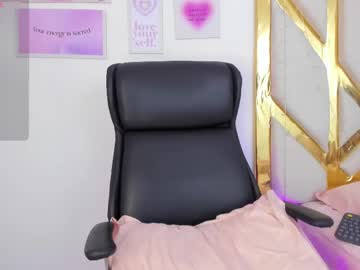 Profile of sarajonness_