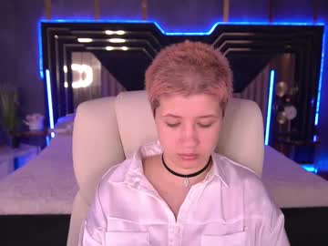 Profile of mikafoxxx