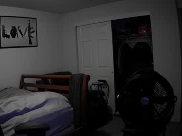 Profile of gamer_in_the_nude