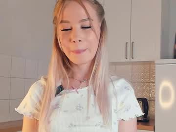 Profile of litttle_ladyy