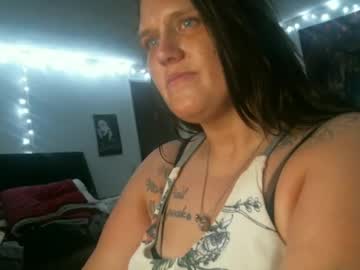 Profile of tinadeal945