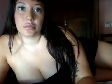 Yourpetiteitalian Chaturbate profile image