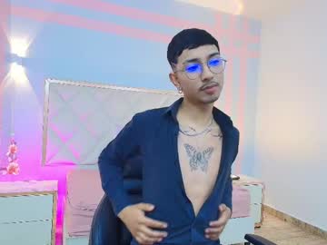 Cyrus_Tay