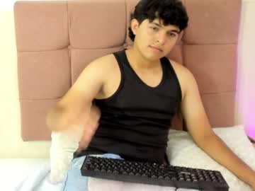 Profile of aaron_saint