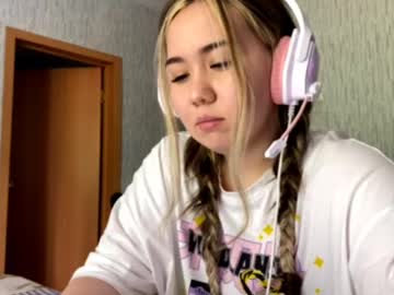 Profile of naughty_spell_melt_owo