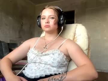 Profile of velvet_twist_drip_meow