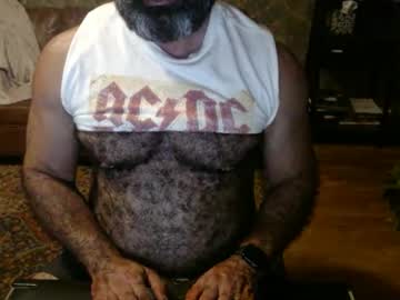 Profile of muscledadbear