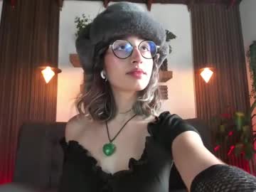 Profile of sara_lanee