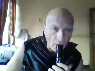 Latex70bi Chaturbate profile image