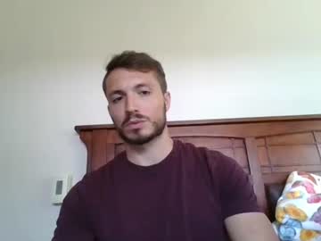 Huge0105 Chaturbate profile image