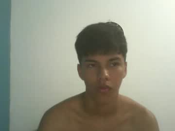 Andresgr2t Chaturbate profile image