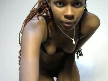 Almah495 Chaturbate profile image