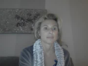 Kiki102880 Chaturbate profile image