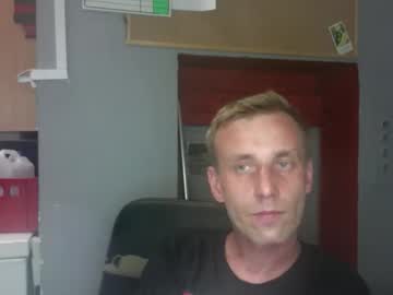 Xyztivimate1 Chaturbate profile image