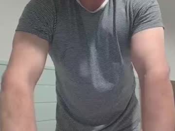Almosthere2kom Chaturbate profile image
