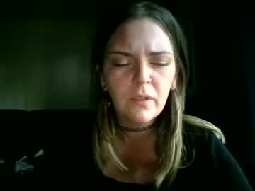 Momopuffu Chaturbate profile image