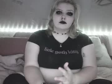 Ickypuppiegirl Chaturbate profile image