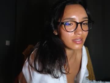 Tia_J