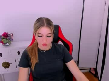 Carlalips Chaturbate profile image