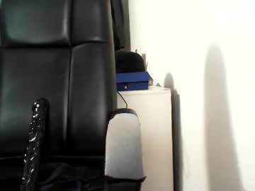 Zozo8831 Chaturbate profile image