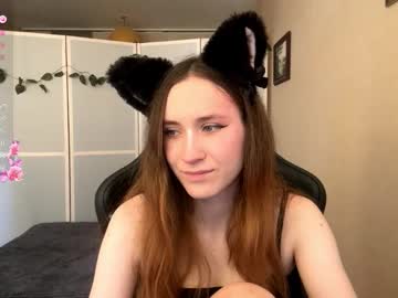 Skinnykittymeow Chaturbate profile image