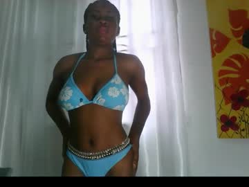 Prettypetite09 Chaturbate profile image