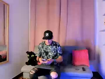 Angulowide Chaturbate profile image