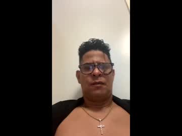 Ikelovink Chaturbate profile image