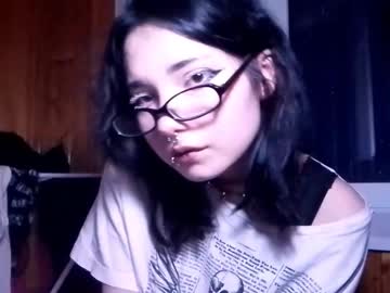 Alberthamazierski Chaturbate profile image