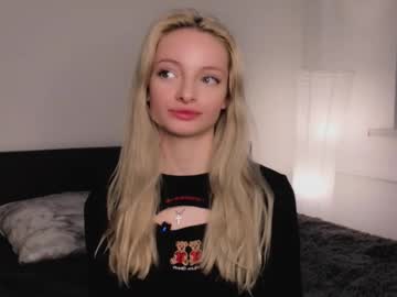 Hypno_Eyes_Babe