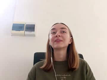 Lareepruyn Chaturbate profile image