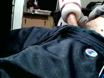 Averagecharles757569 Chaturbate profile image