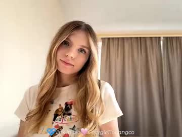 Chloe_Show