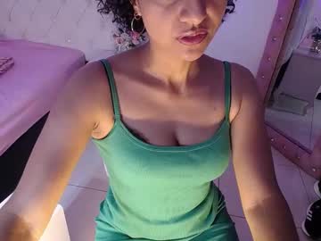 Seductress_Malia