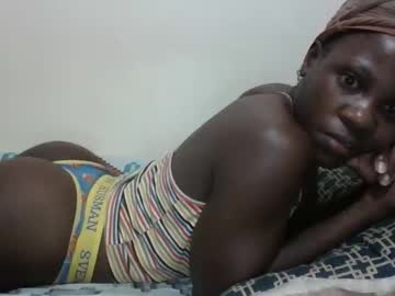 Hot_Shannia