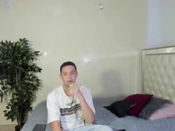 Im_Emilianolux Chaturbate profile image
