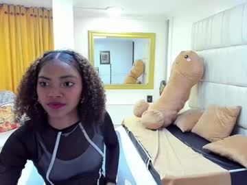 Profile of chloe_foster__