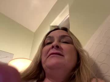 Dolandoll36 Chaturbate profile image
