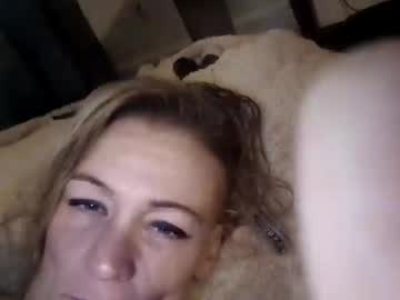 Sexiililgoldiiloxx Chaturbate profile image