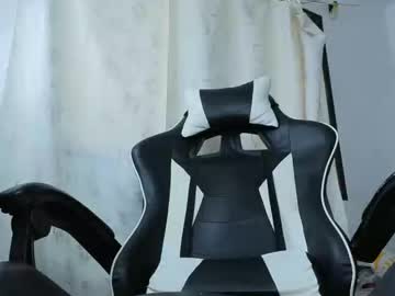 Profile of penis_angel