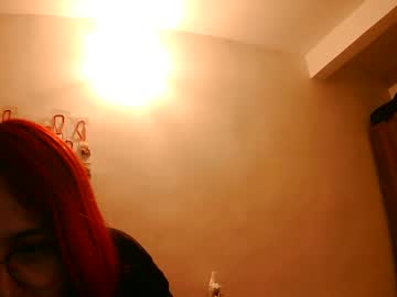 Wineredsex Chaturbate profile image