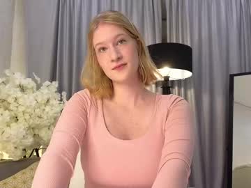 Profile of petitelz