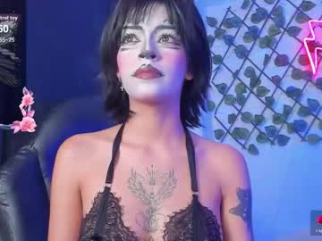 Anny_Kiitty_