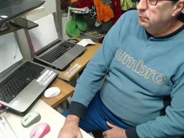 Bisexystadio Chaturbate profile image