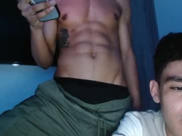 Yngthiks_2 Chaturbate profile image